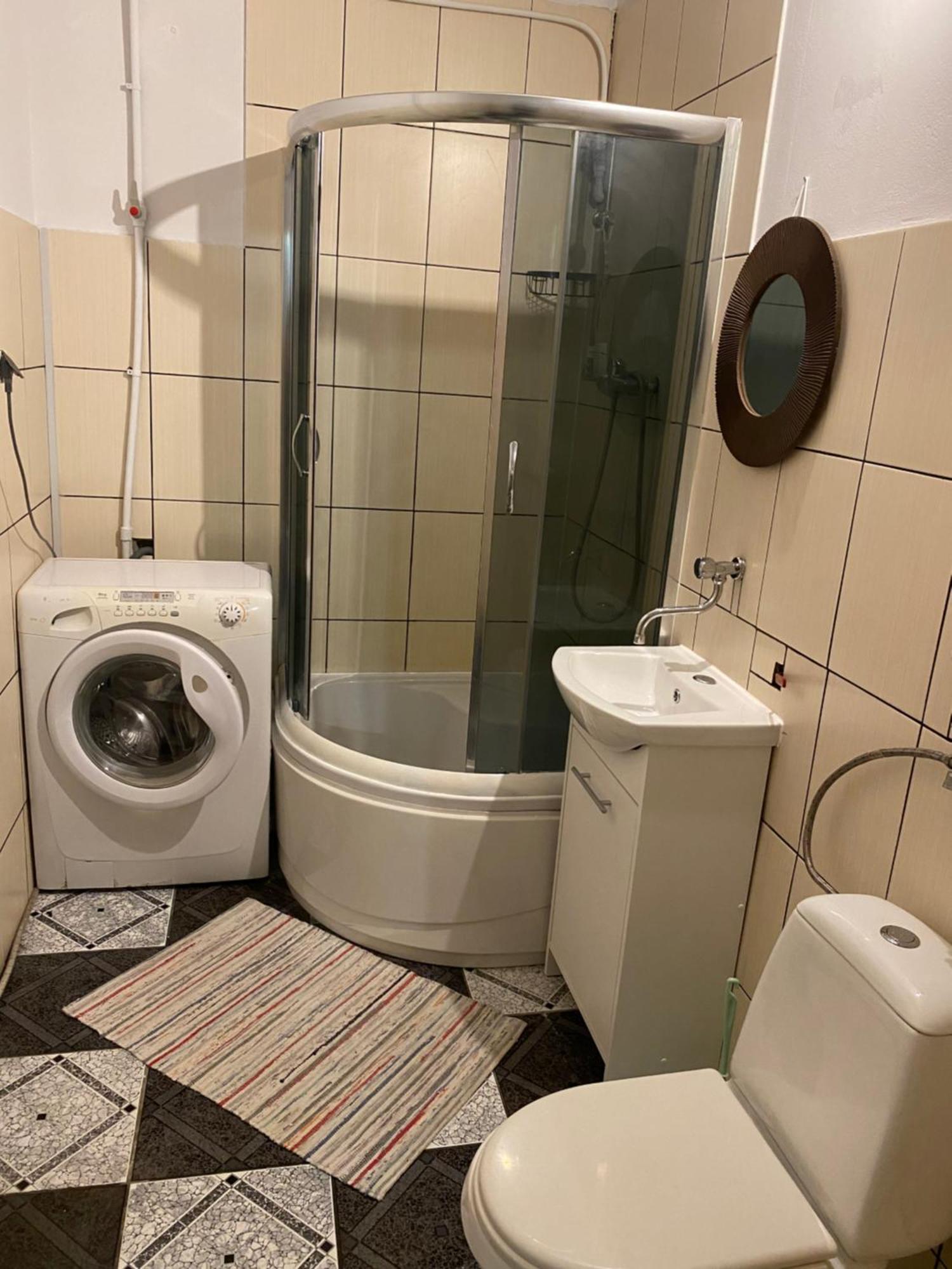 Homestay Kornlex Goscinne Z Aneksem Kuchennym Warsaw