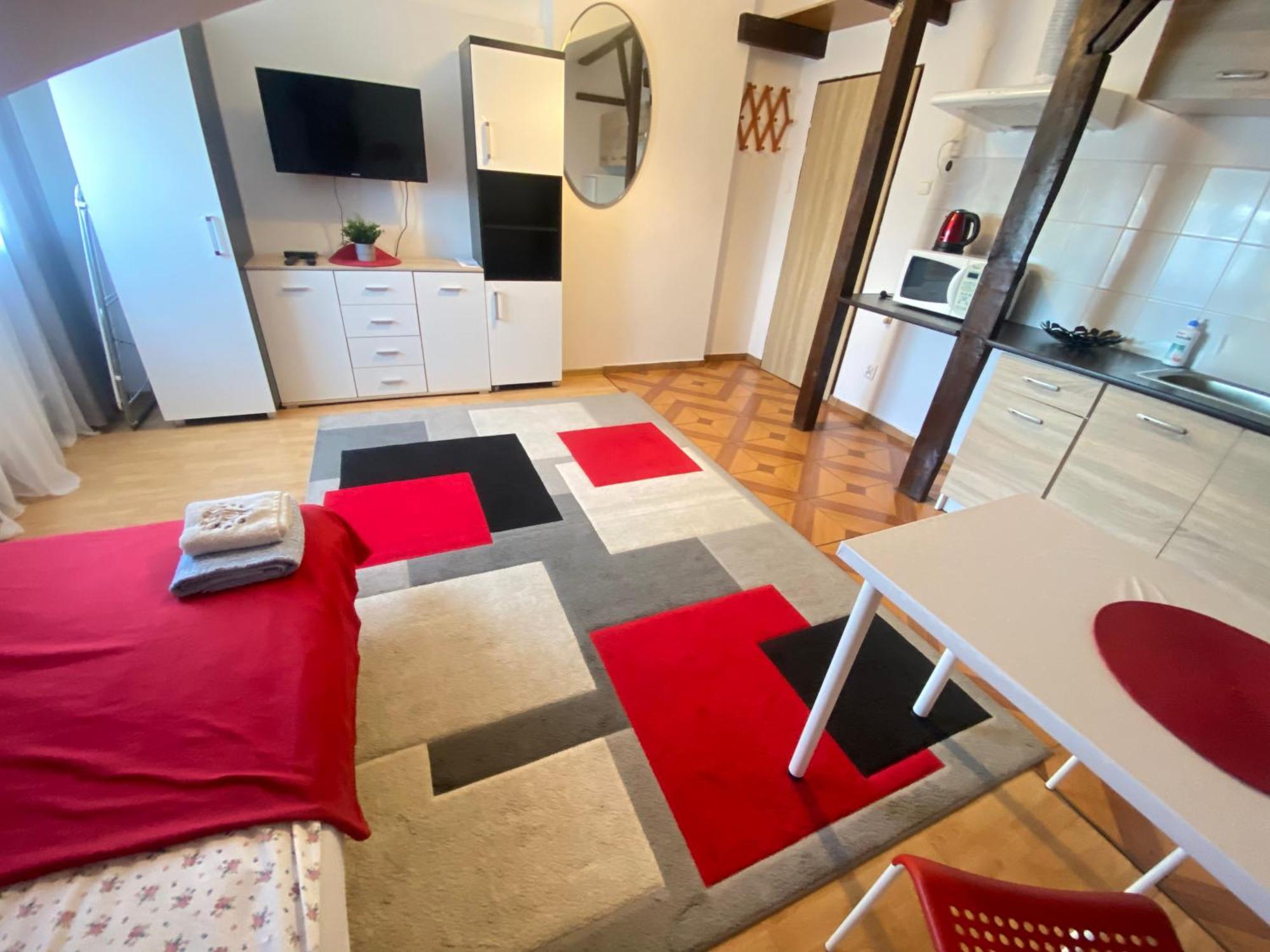 Homestay Kornlex Goscinne Z Aneksem Kuchennym Warsaw